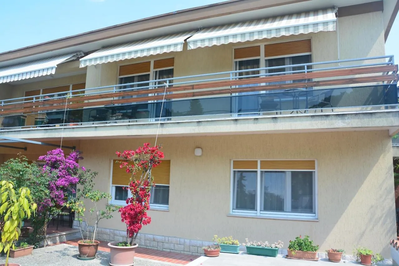 Apartments Orange Lovran